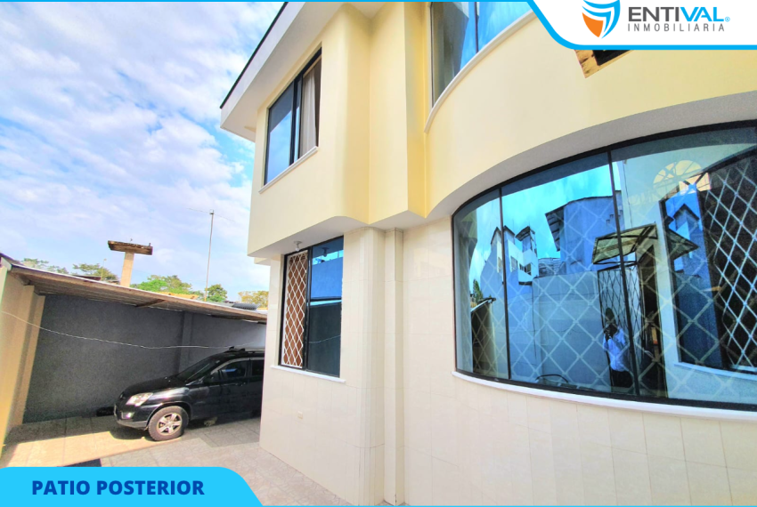 ENTIVAL INMOBILIARIA CASA EQUINERA DE VENTA REMATE EN ANILLO VIAL SANTO DOMINGO16
